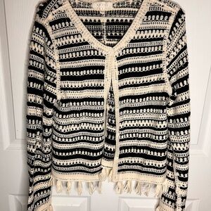 Adiva Chic Black and Cream Crochet Cardigan